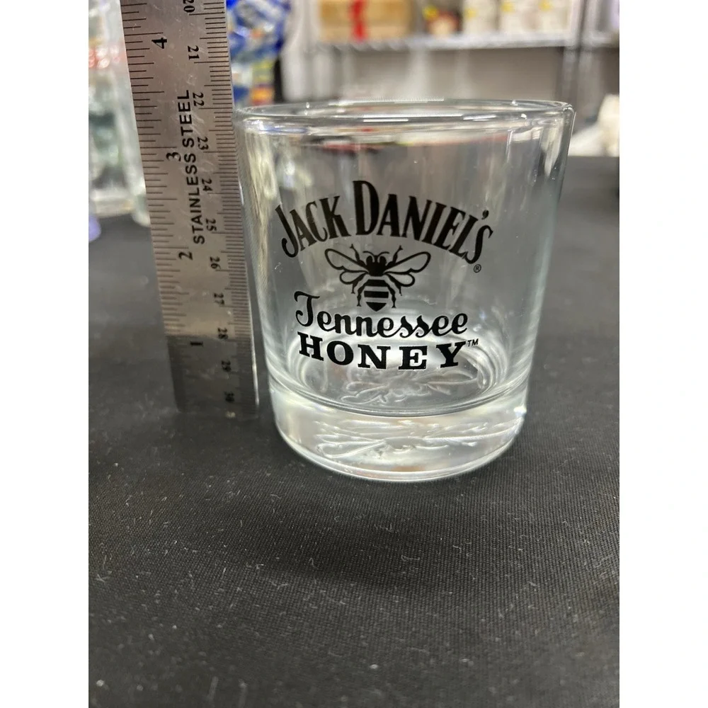 Jack Daniels Tennessee Honey Whiskey Rocks Glass Bumblebee Logo Embossed‎ 8 oz.
